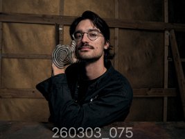 260303_075